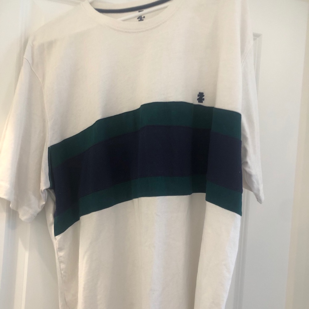 Izod tee shirt